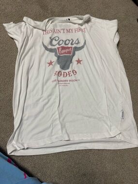 The Laundry Room White Coors Rodeo Graphic Tee with Gray and Red Print